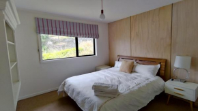 Pencarrow Lakeside Apartment